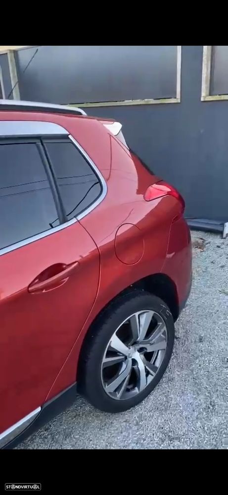 Peugeot 2008 PureTech 110 Stop&Start Allure - 8