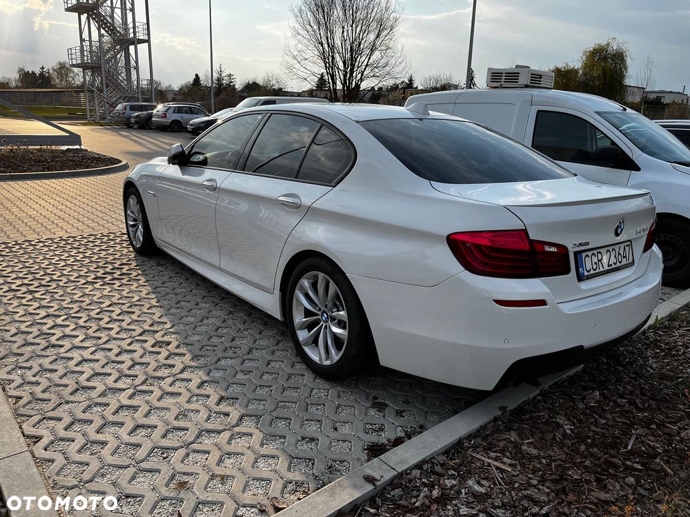 BMW Seria 5 528i xDrive Sport-Aut - 7