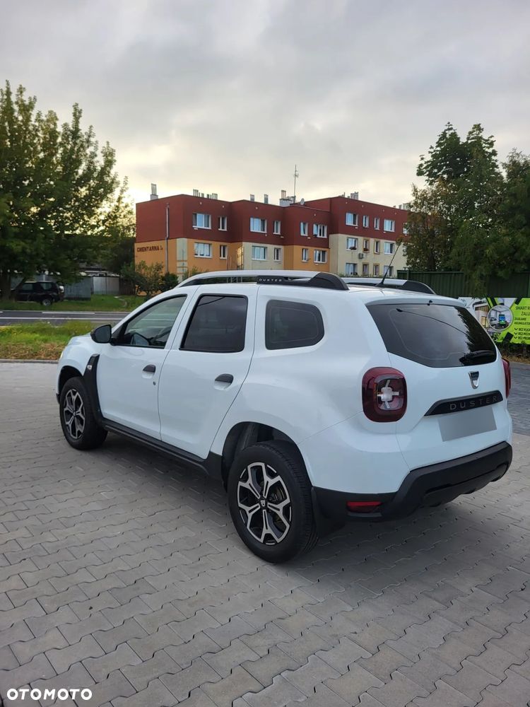 Dacia Duster 1.6 SCe Access S&S - 8