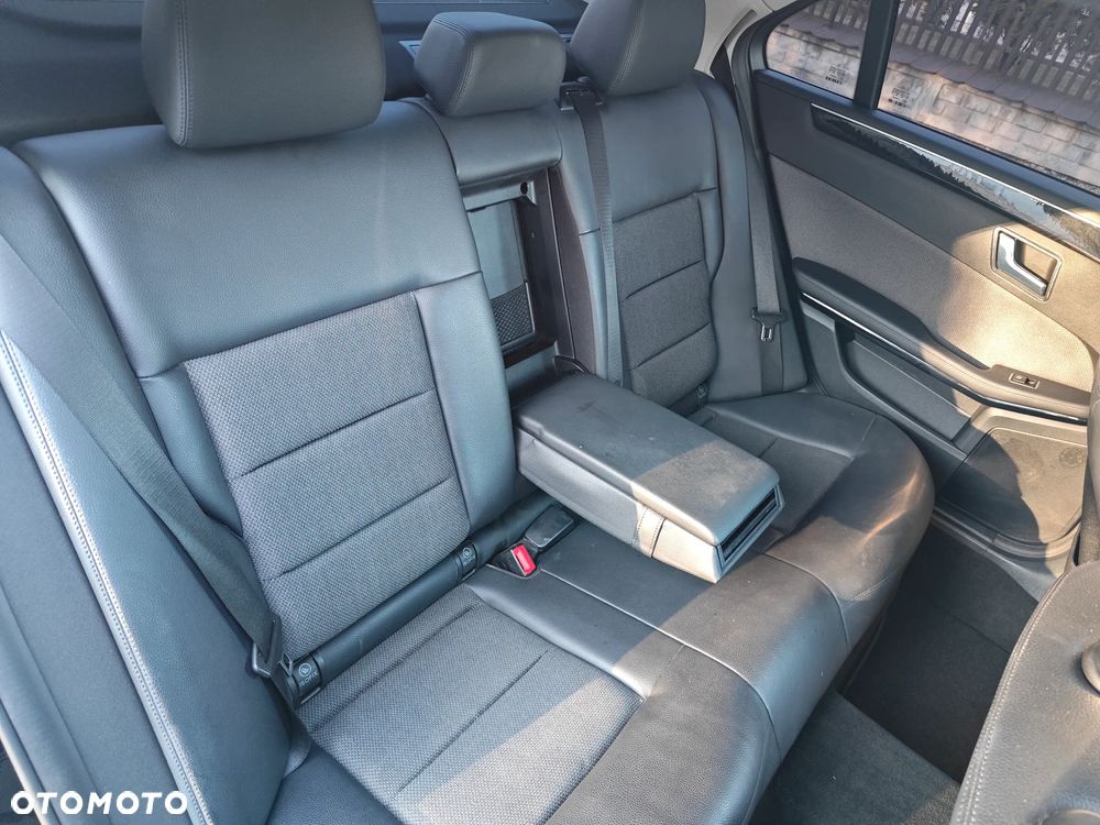 Mercedes-Benz Klasa E 200 CDI DPF BlueEFFICIENCY Automatik Avantgarde - 29