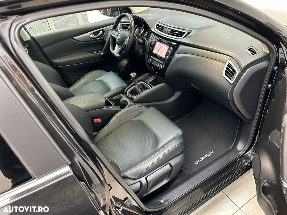 Nissan Qashqai 1.3 DIG-T TEKNA+ - 14
