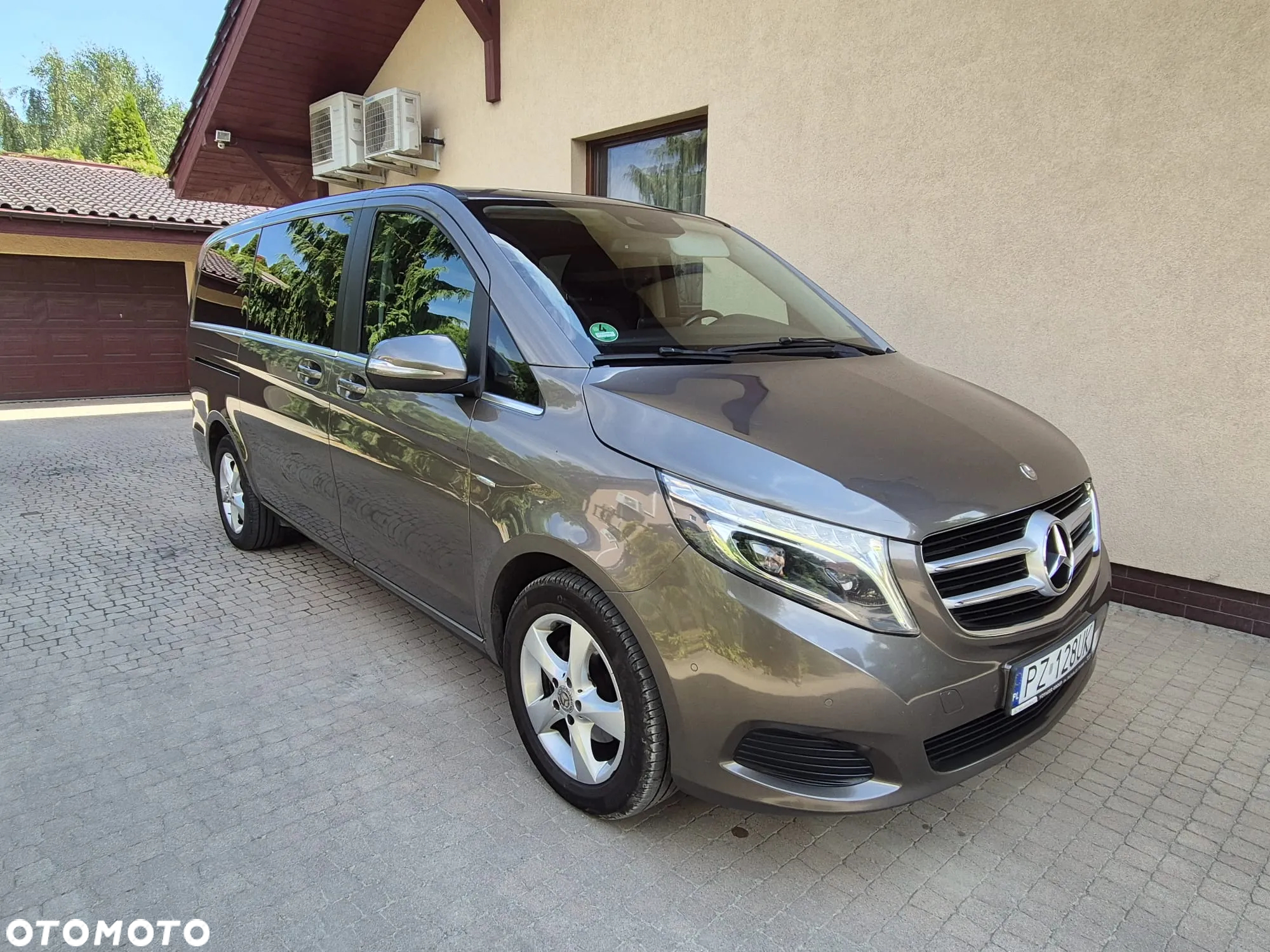 Mercedes-Benz Klasa V 220 CDI Avantgarde 7G-Tronic (d³ugi) - 3