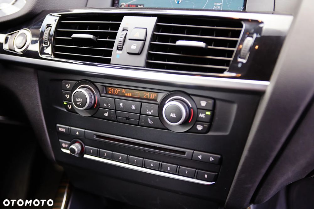 BMW X3 xDrive20d - 29