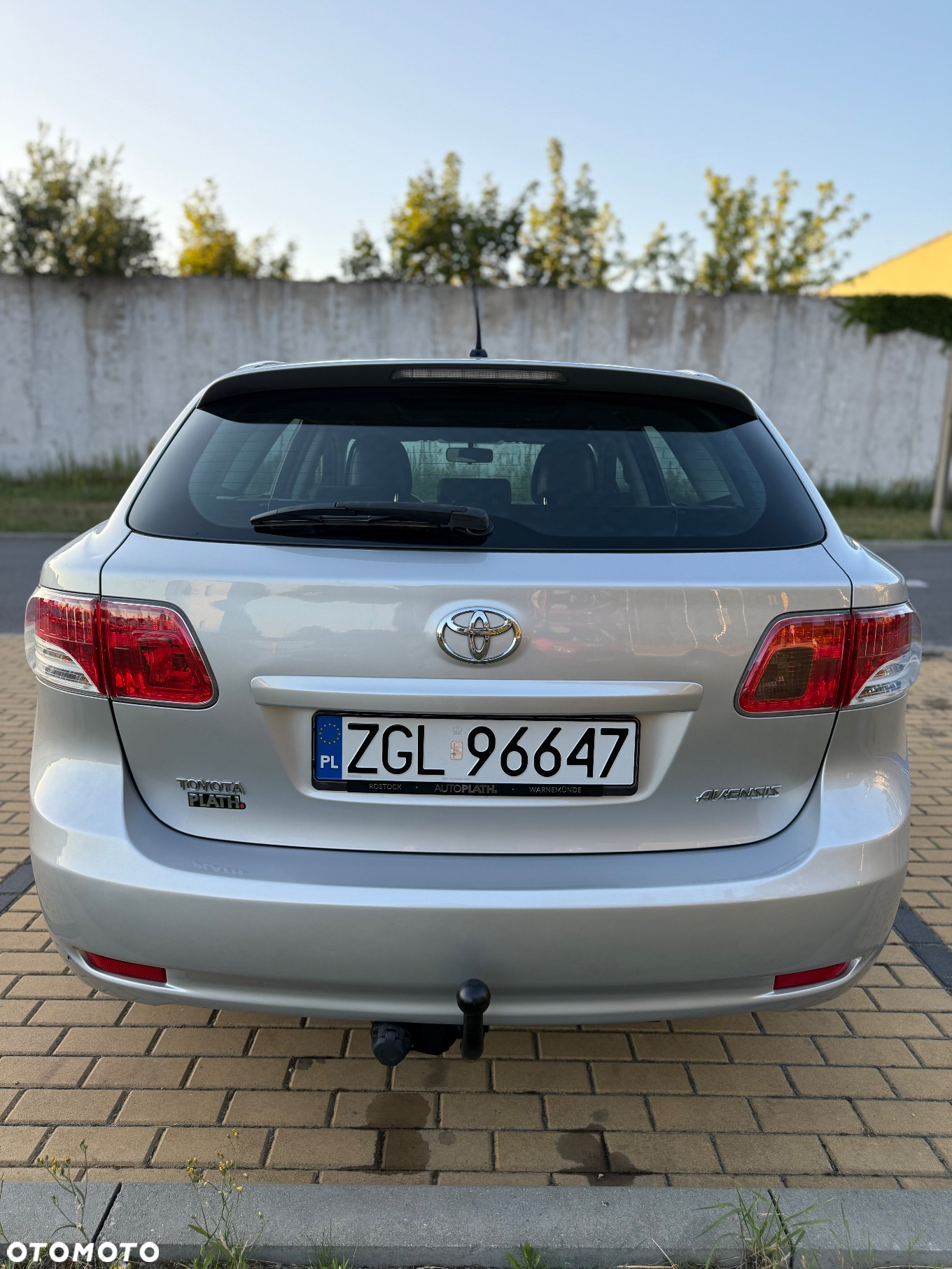 Toyota Avensis 1.6 Active - 6