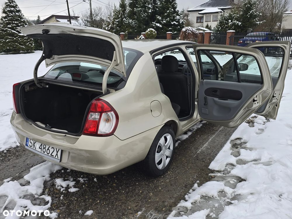 Renault Thalia 1.2 16V Alize - 28