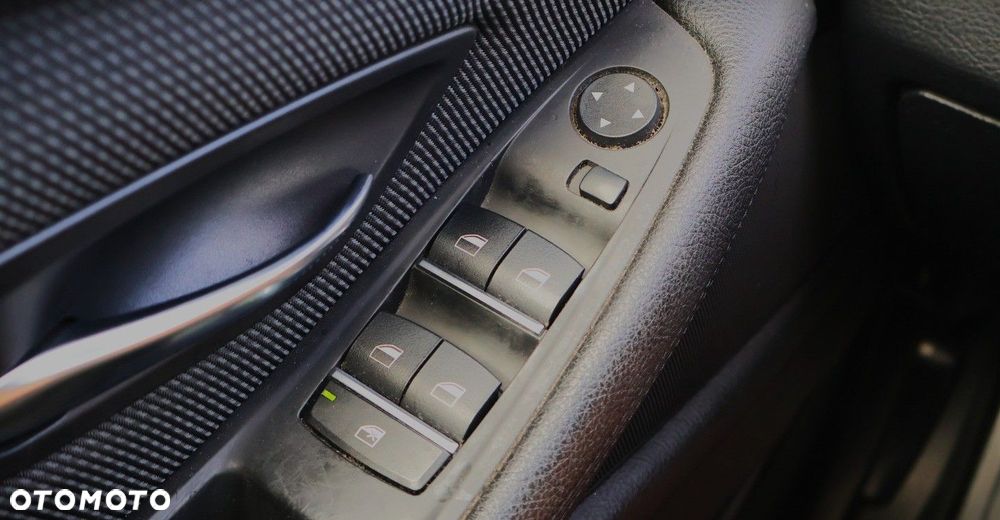 BMW Seria 5 - 31
