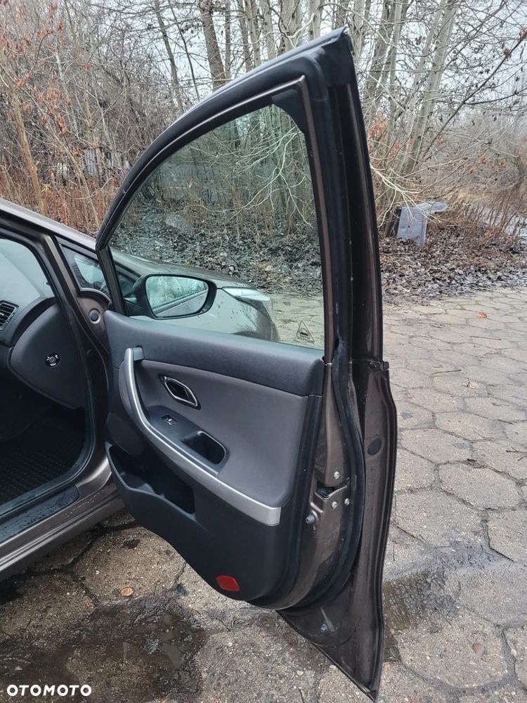 Kia Ceed 1.6 GDI L - 17