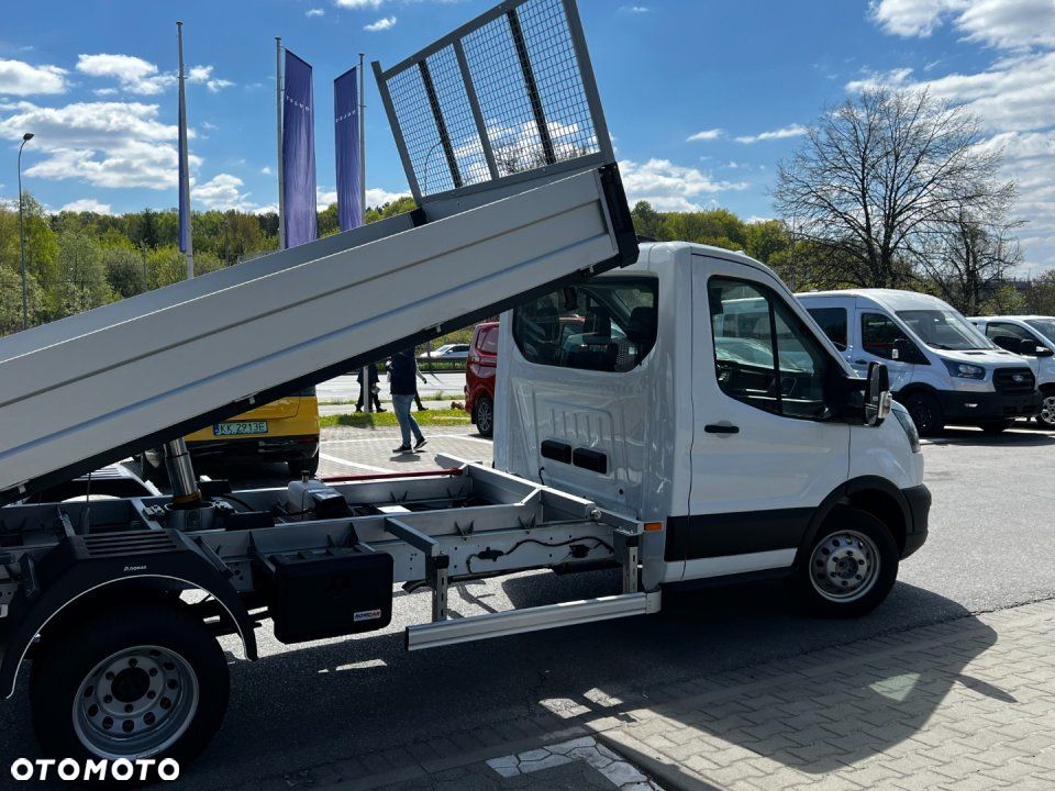 Ford Transit - 9
