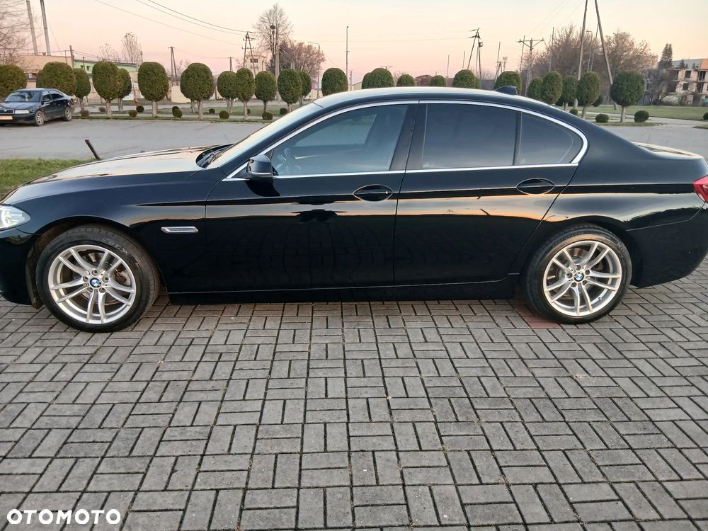 BMW Seria 5 520d - 8