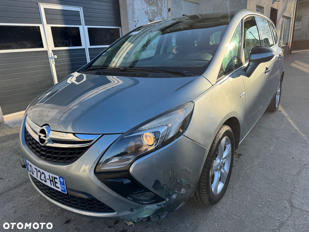 Opel Zafira - 22