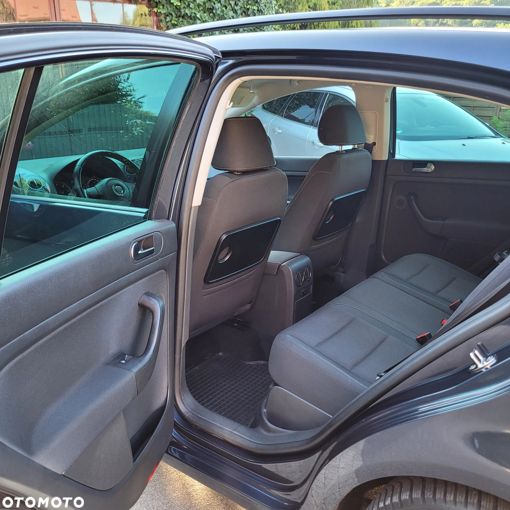 Volkswagen Golf Plus 1.6 TDI DPF Team - 10