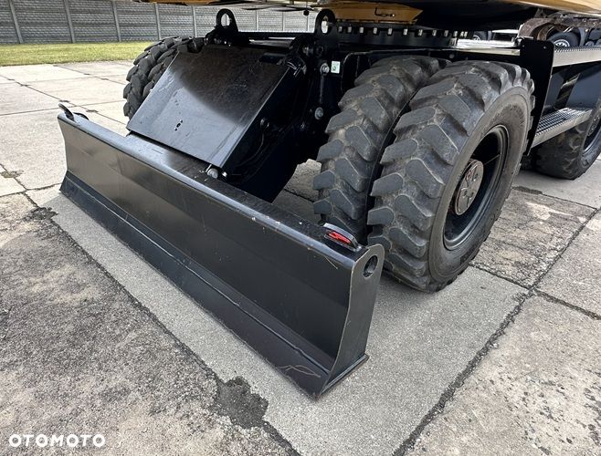 Caterpillar M313D * Podnoszona Kabina * A2-BUD * - 11
