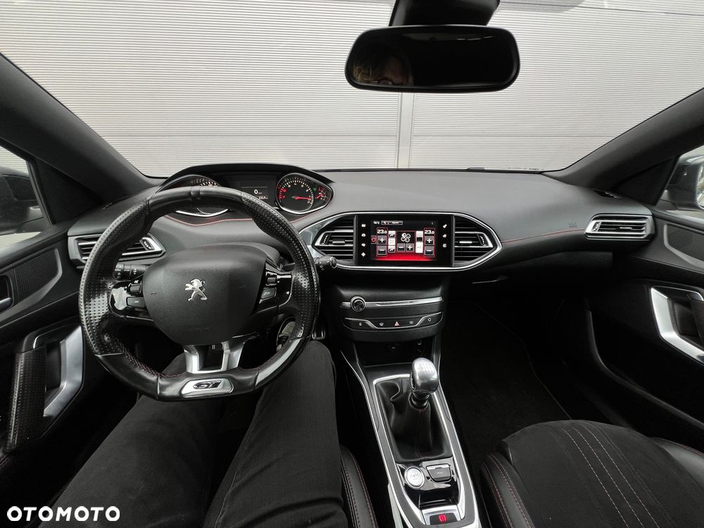 Peugeot 308 THP 205 GT - 17