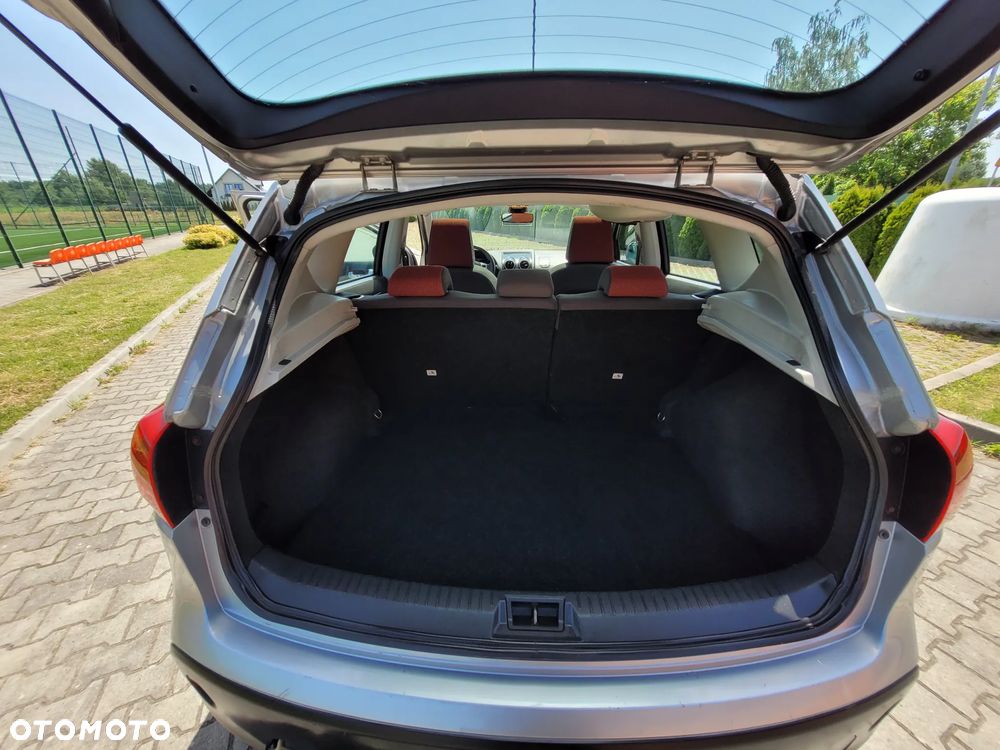 Nissan Qashqai 1.5 dCi DPF visia - 15