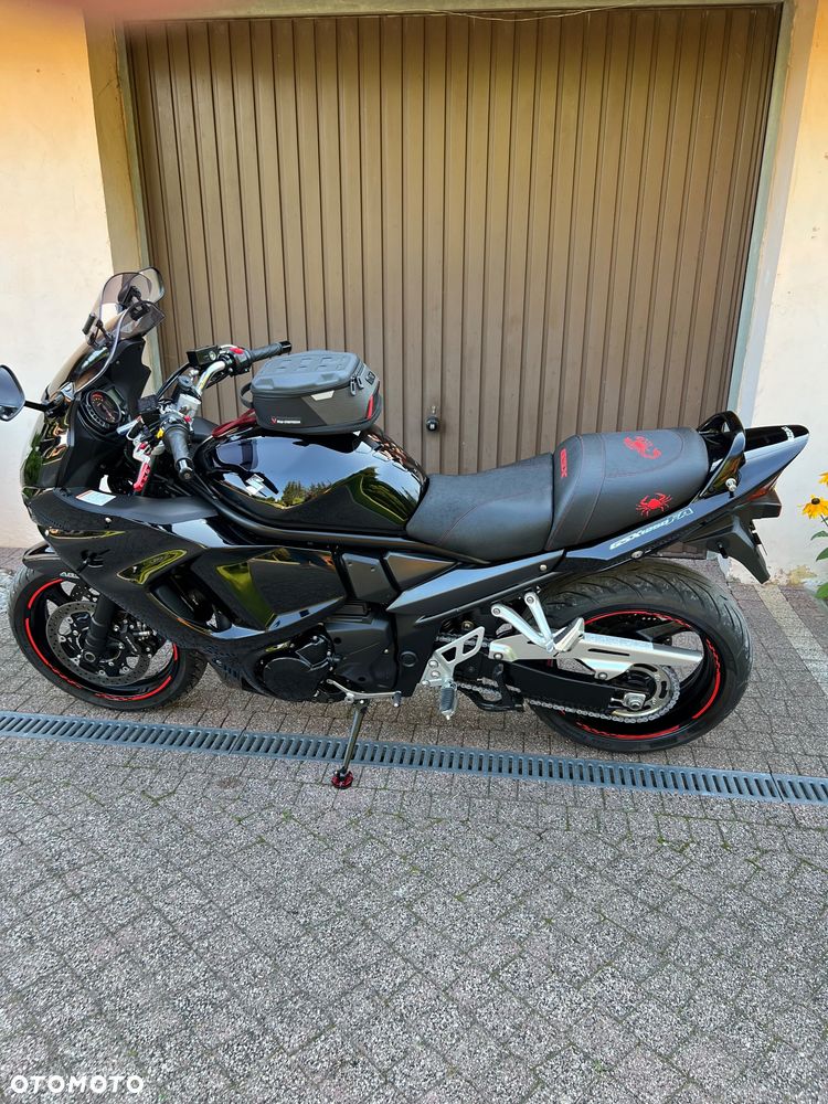 Suzuki GSX-F - Katana - 6