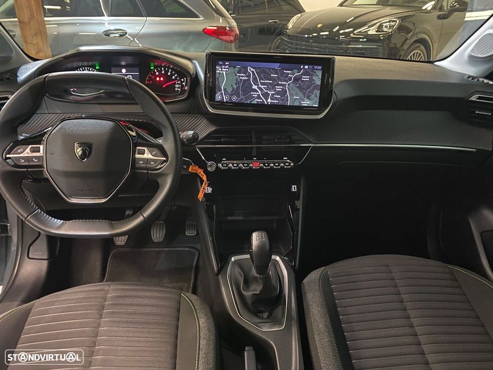 Peugeot 208 1.2 PureTech Active - 8