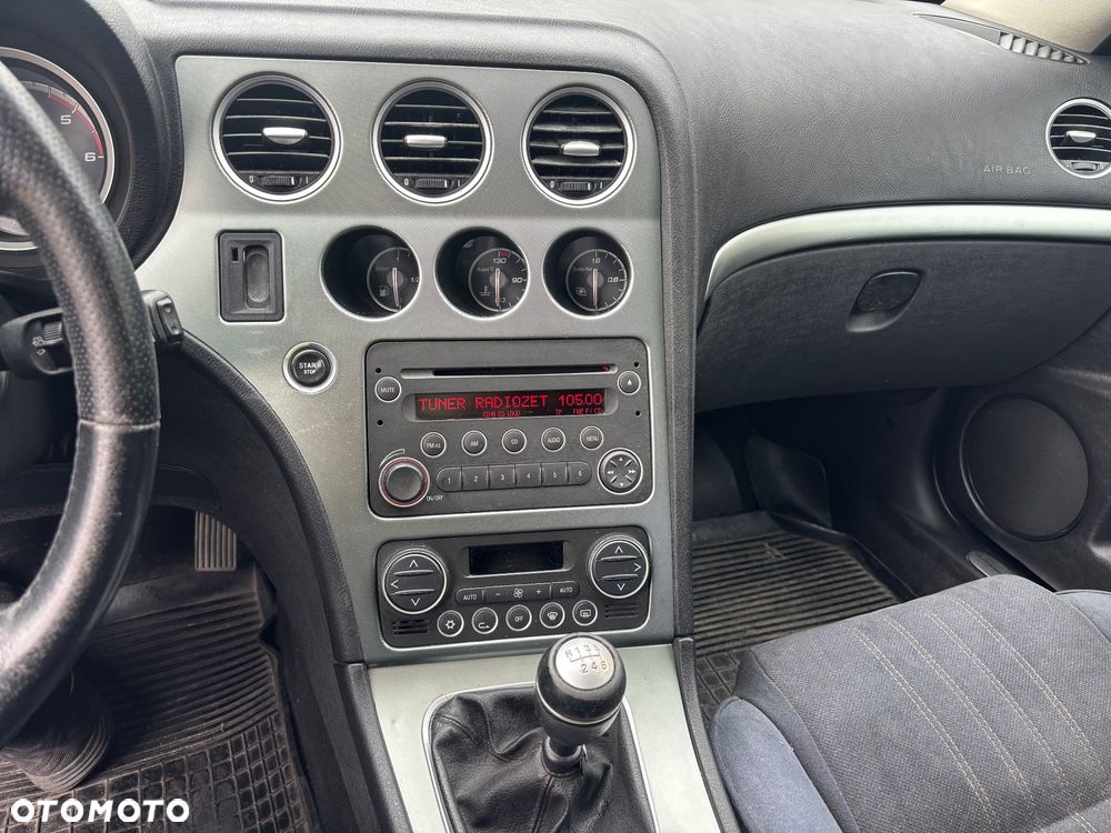 Alfa Romeo 159 - 8