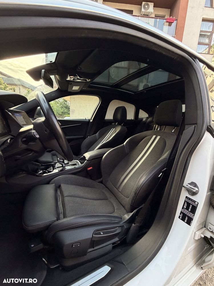 BMW Seria 2 218d AT - 12