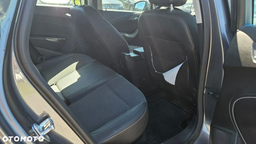 Opel Astra - 16
