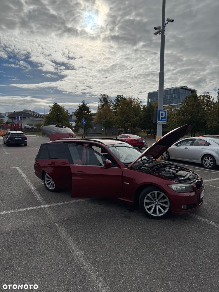 BMW Seria 3 320d - 10