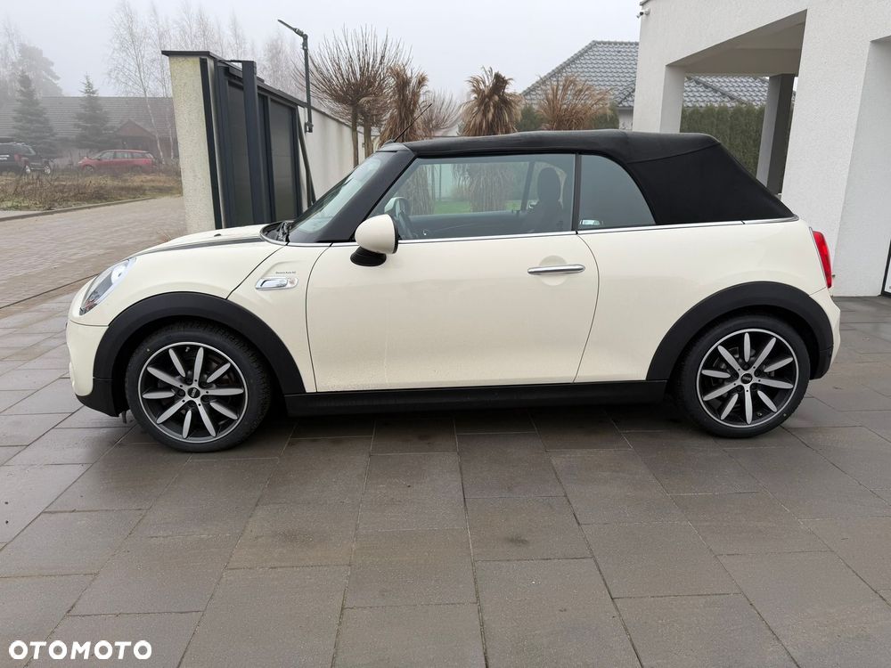MINI Cooper S Sidewalk - 6