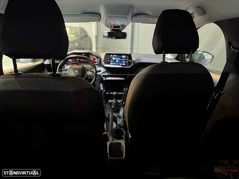 Peugeot 208 1.2 PureTech SE Style - 34