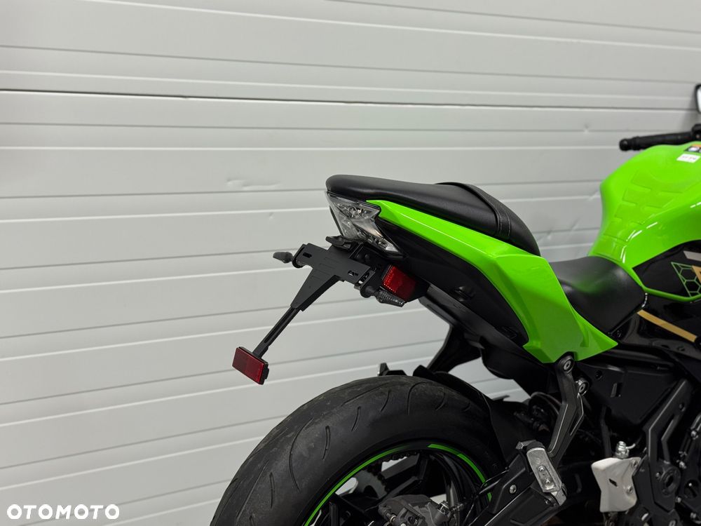 Kawasaki Ninja - 4