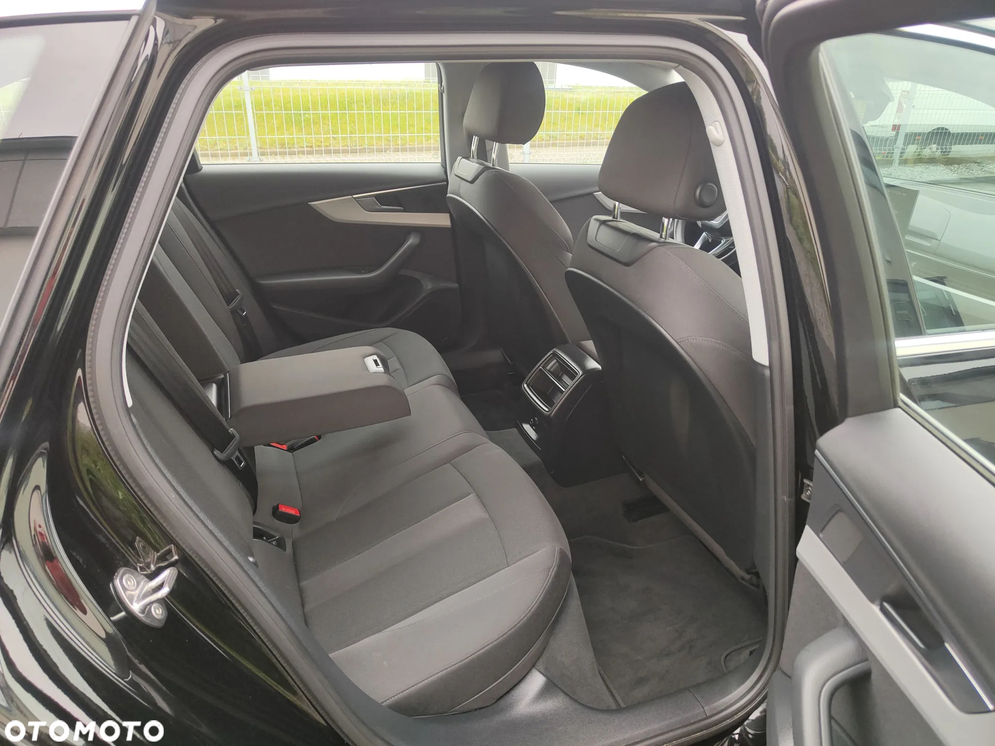 Audi A4 Avant 40 TDI S tronic advanced - 13