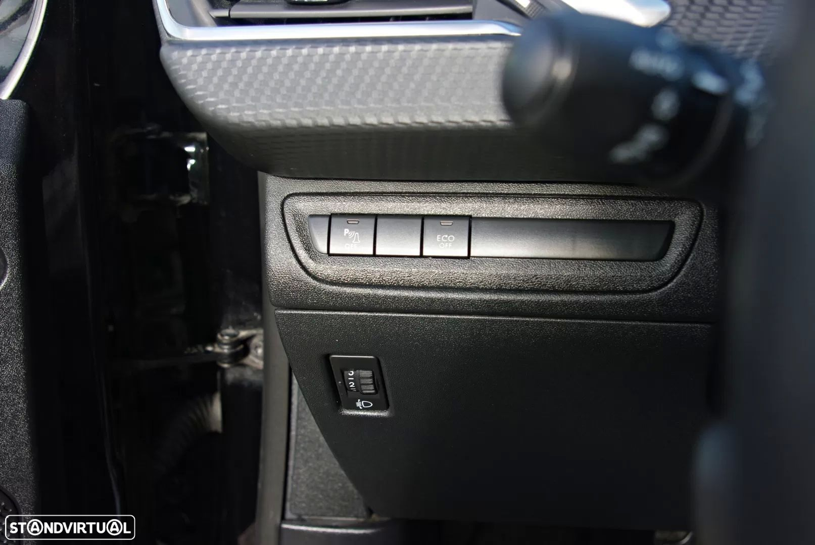 Peugeot 2008 1.2 PureTech Style - 23
