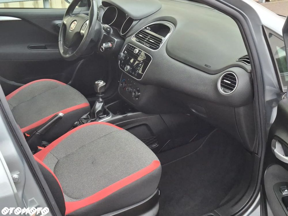 Fiat Punto - 18