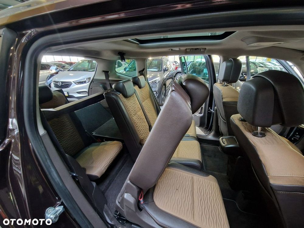 Opel Zafira - 23