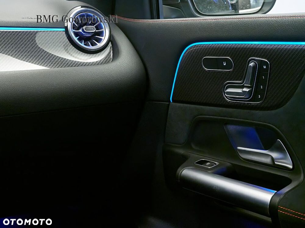 Mercedes-Benz GLA 200 mHEV AMG Line 7G-DCT - 16