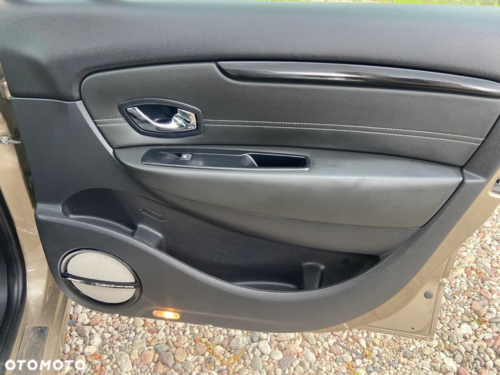 Renault Scenic Energy TCe 130 S&S Bose Edition - 23