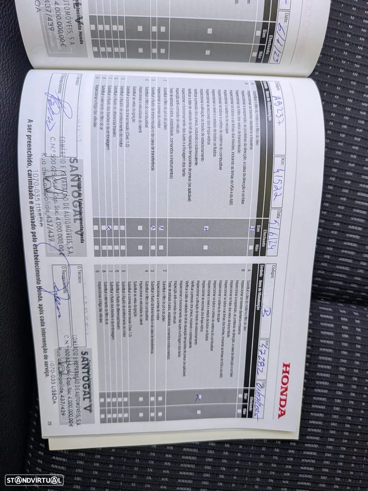 Honda HR-V 1.5 i-VTEC Executive CVT - 28