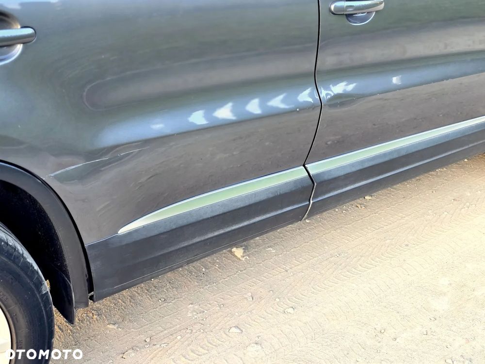 Volkswagen Tiguan 2.0 TDI SCR BlueMotion Technology Exclusive - 11