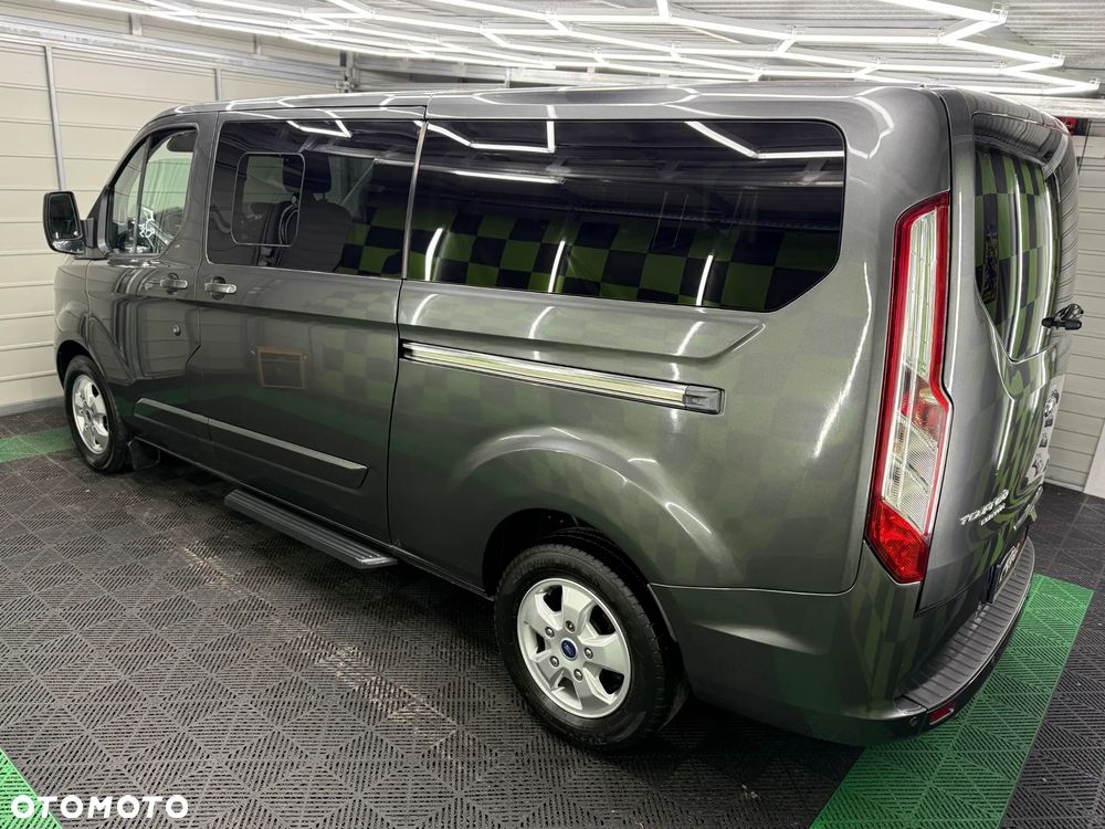 Ford Tourneo Custom 310 L2H1 VA Titanium - 26
