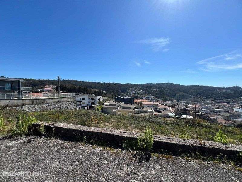 TERRENO EM REBORDOSA - Grande imagem: 5/5