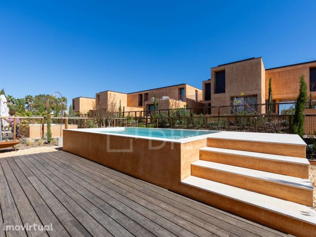 Moradia T3, com piscina, em Vilamoura, Algarve - Grande imagem: 3/46