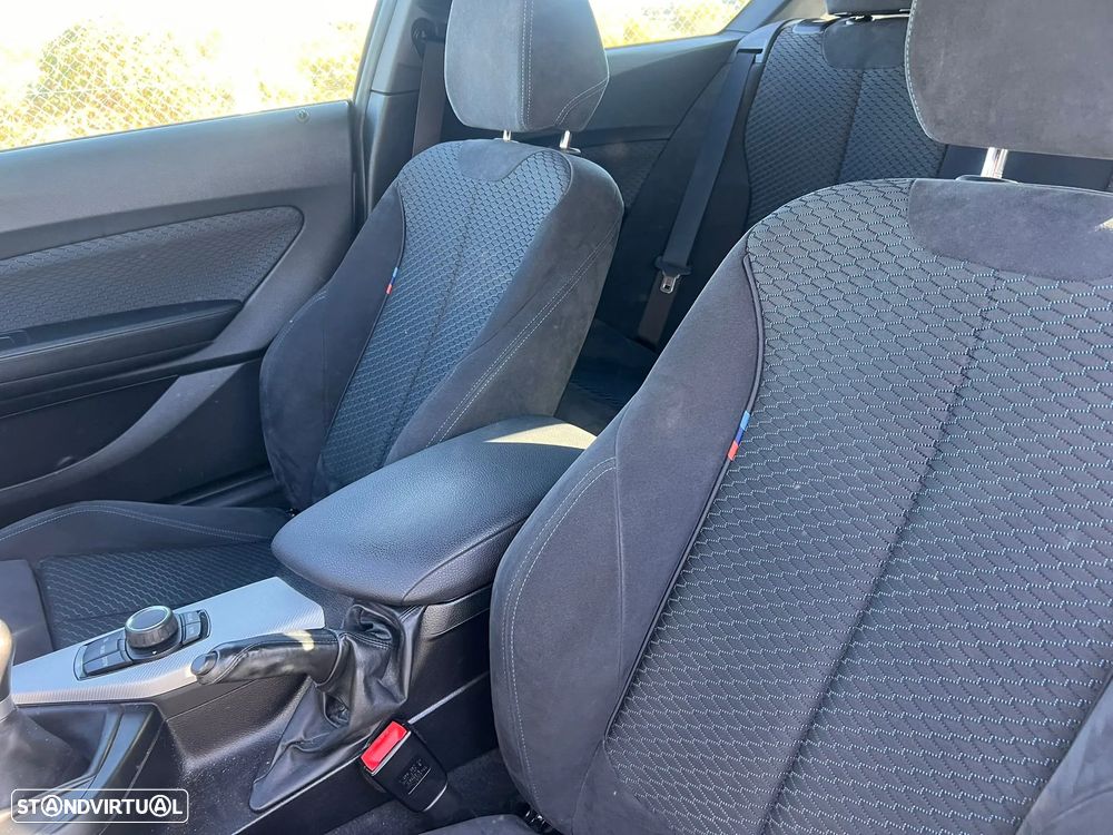 BMW 116 d M Sport - 16