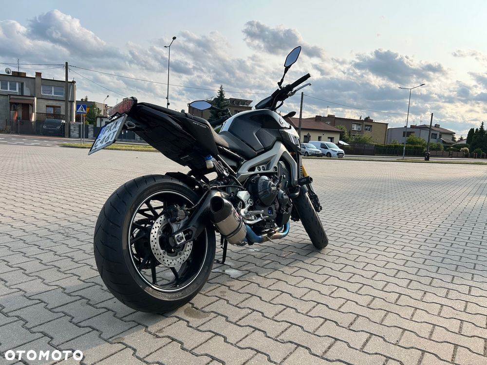 Yamaha MT - 2