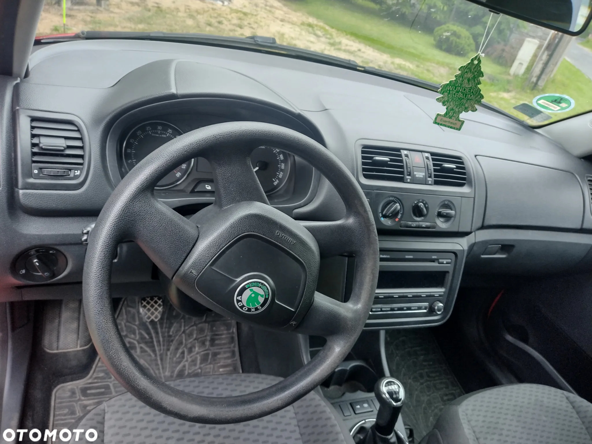 Skoda Fabia - 8