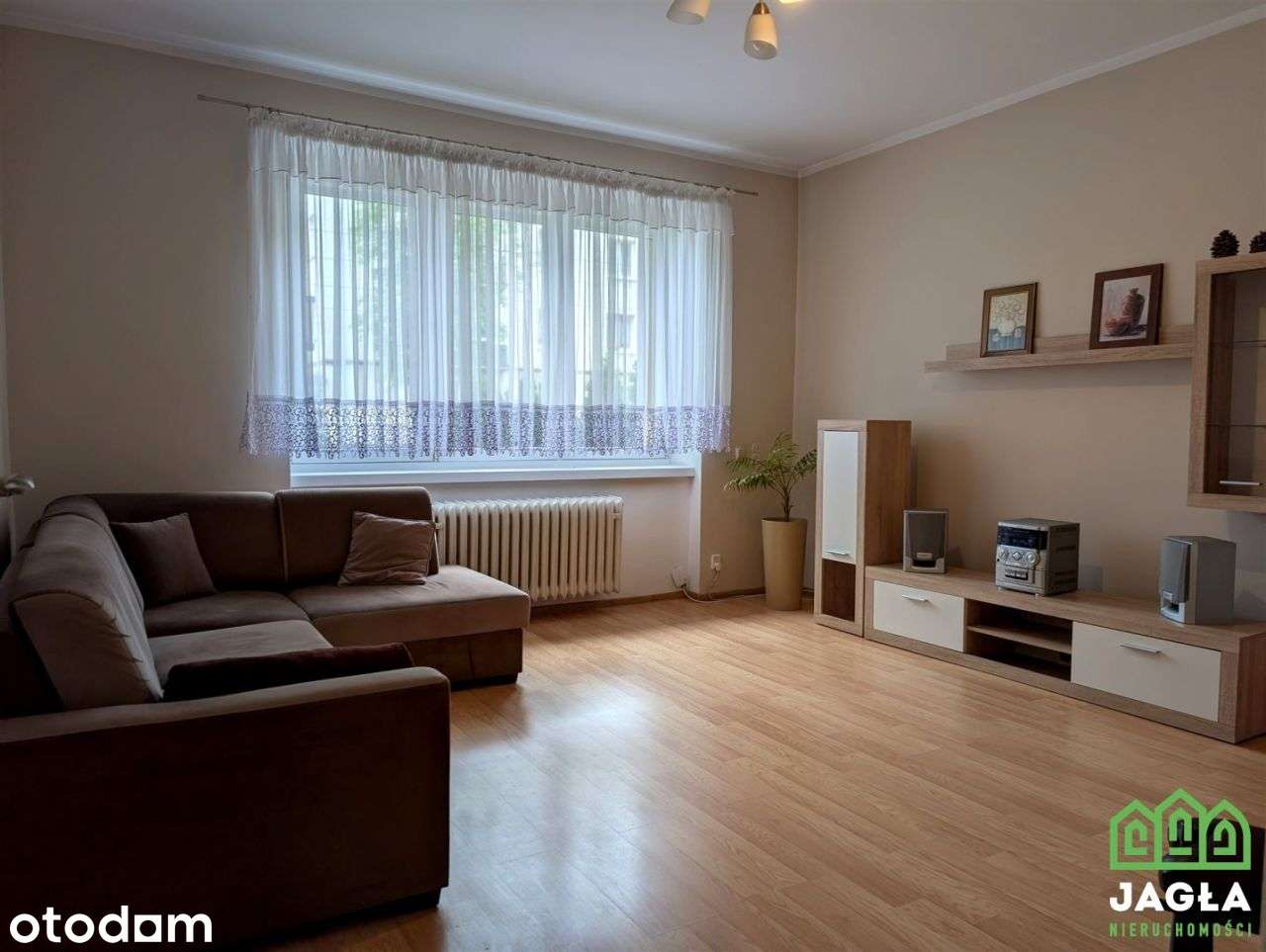 Bielawy 60m2 blok teren ogrodzony miejsce postojow
