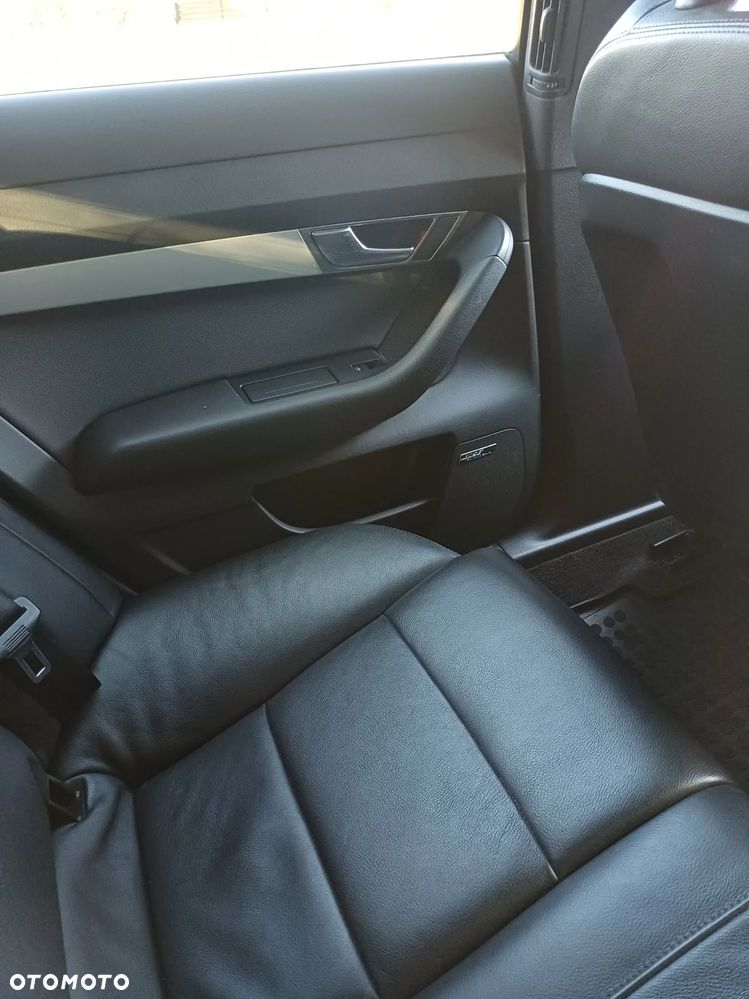 Audi A6 Avant 3.0 TDI DPF quattro tiptronic - 12