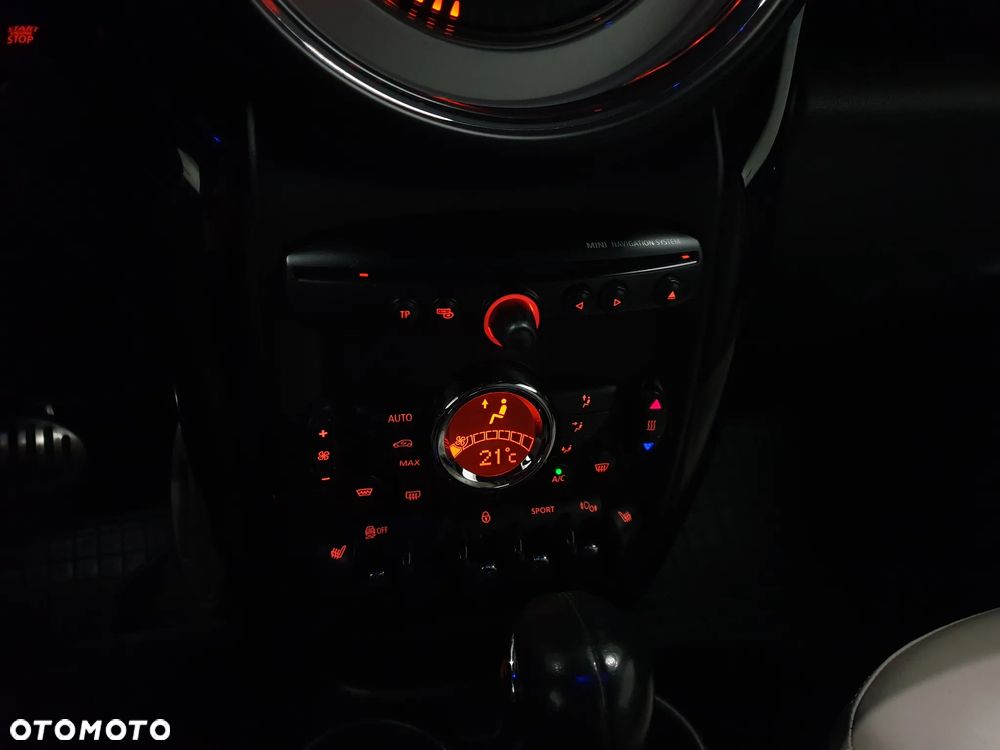 MINI Paceman - 26