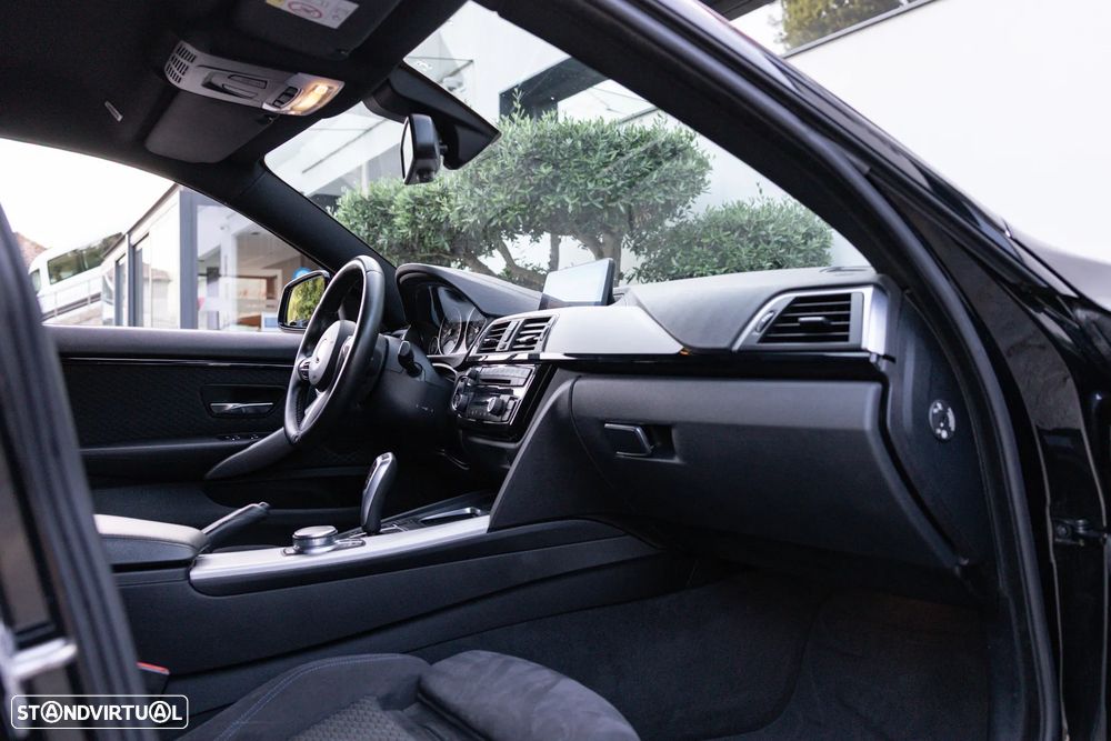 BMW 418 Gran Coupé d Pack M Auto - 24