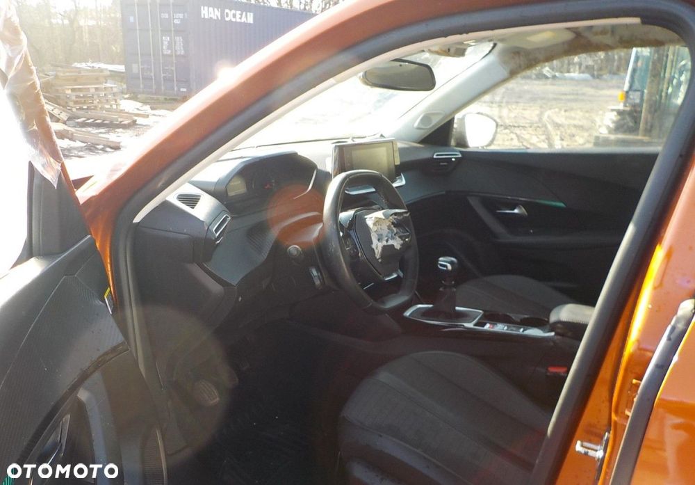 Peugeot 2008 - 30