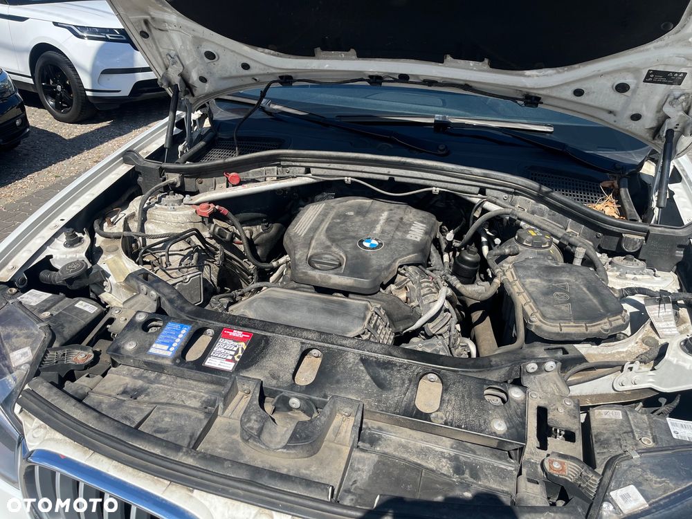 BMW X4 xDrive20d xLine - 16