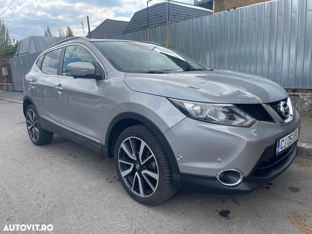 Nissan Qashqai 1.6 DCI Xtronic TEKNA - 8