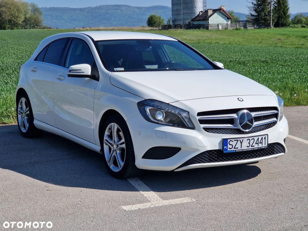 Mercedes-Benz Klasa A 180 7G-DCT Urban - 3