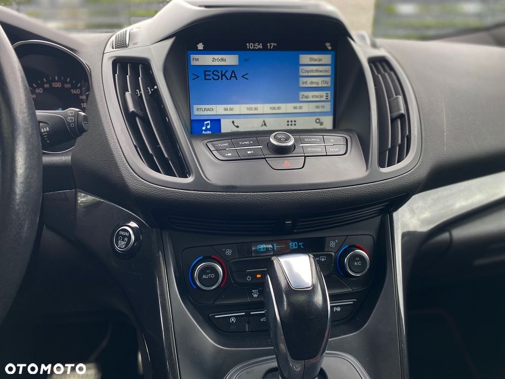 Ford Kuga 2.0 TDCi 4x4 ST-Line - 10